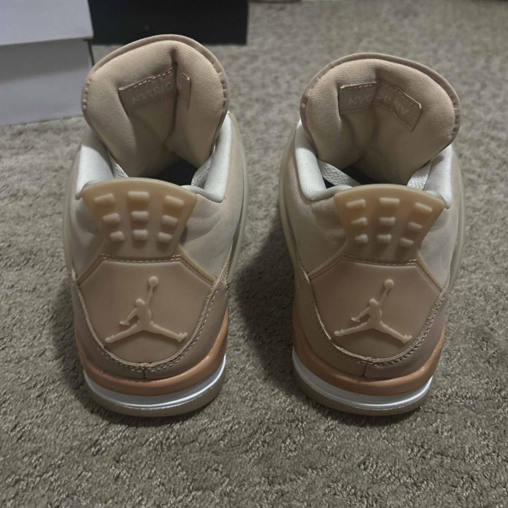 Wmns Air Jordan 4 Retro ‘Shimmer’ - Picture 4 of 10
